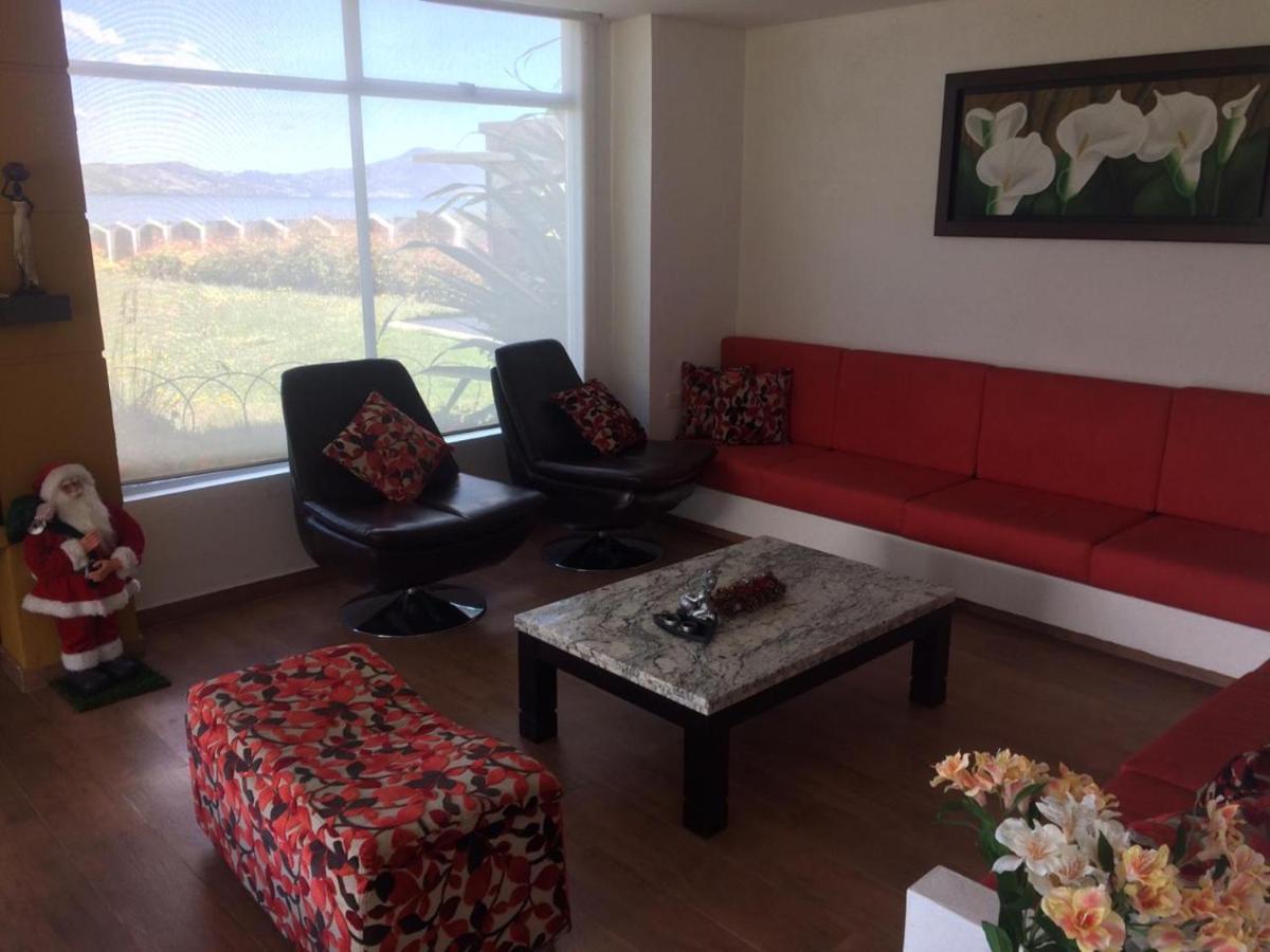아키타니아 Casa El Pino B&B 외부 사진